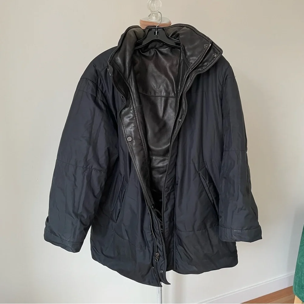Salvatore Ferragamo Vintage 2000 Black Leather Reversible Puffer Coat IT50/US40